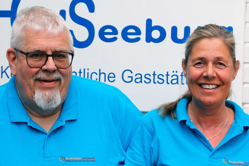 Das Geschäftsführerehepaar Christina und Georg Bahlmann verwöhnt gemeinsam mit ihrem engagierten insgesamt 14-köpfigen Team die Urlaubsgäste. 