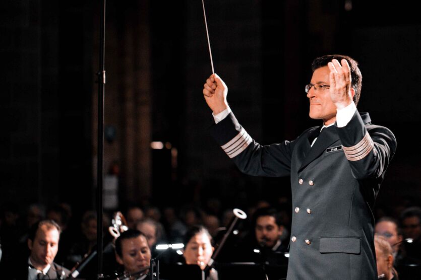 Dirigent Matthias Prock in seinem Element 
