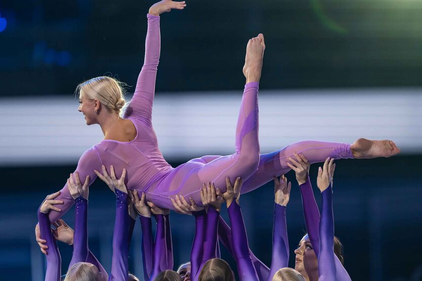 Eine Show mit Akrobatik und beeindruckenden Momenten