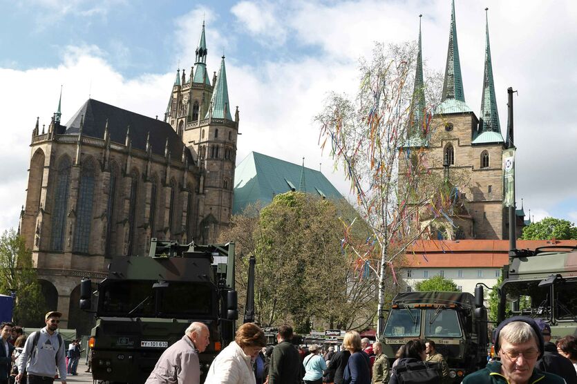 Der Erfurter Dom als Kulisse für das Jubiläum des Logistikkommandos der Bundeswehr 